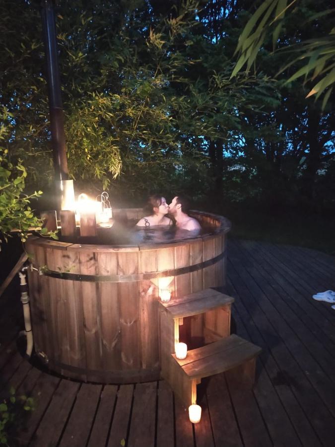 Ecolodge La Belle Verte Saint-M'herve Экстерьер фото