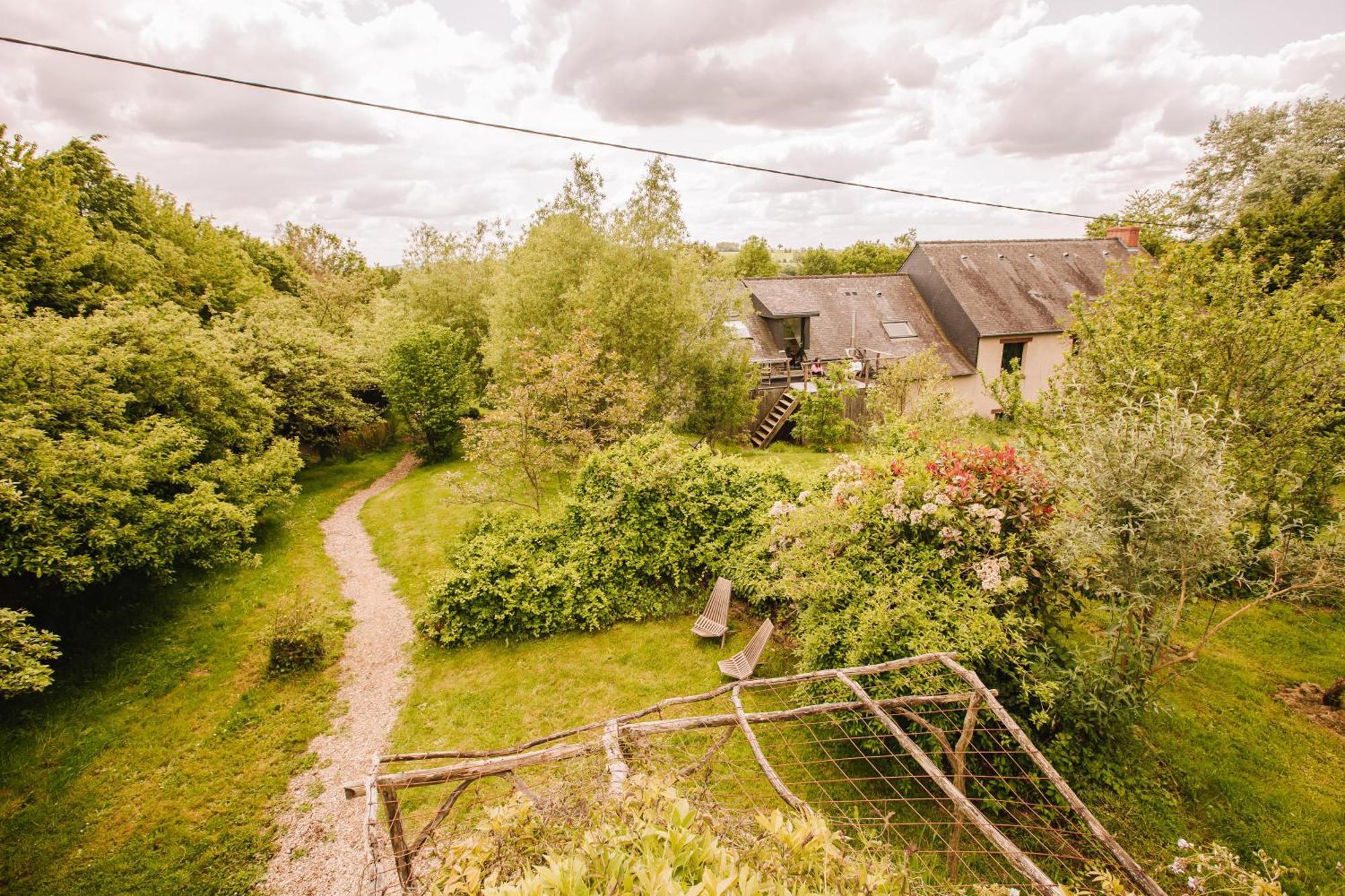 Ecolodge La Belle Verte Saint-M'herve Экстерьер фото